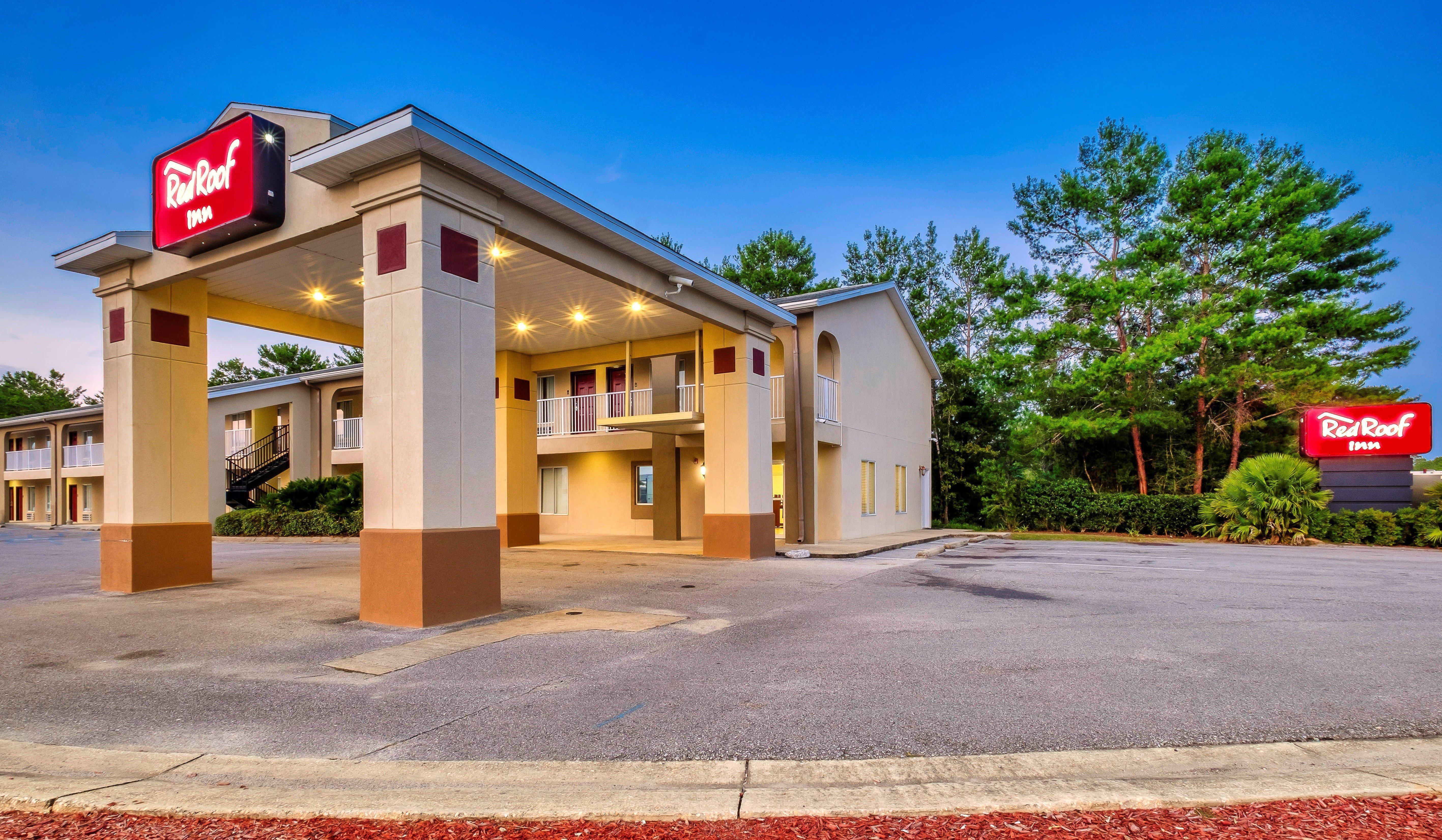 Red Roof Inn Defuniak Springs Exteriör bild